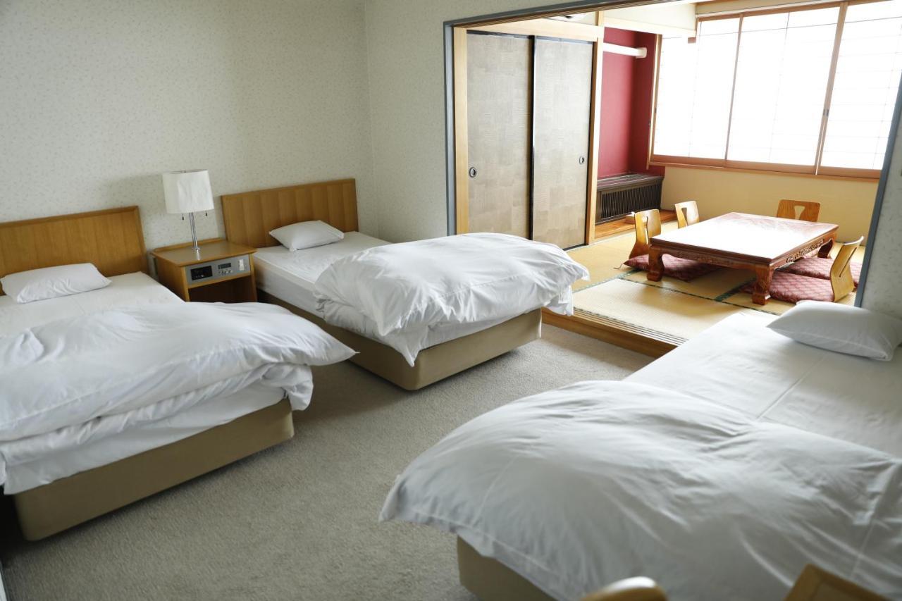 Kinugawa Club Hotel Kinsenkaku Nikko Dış mekan fotoğraf